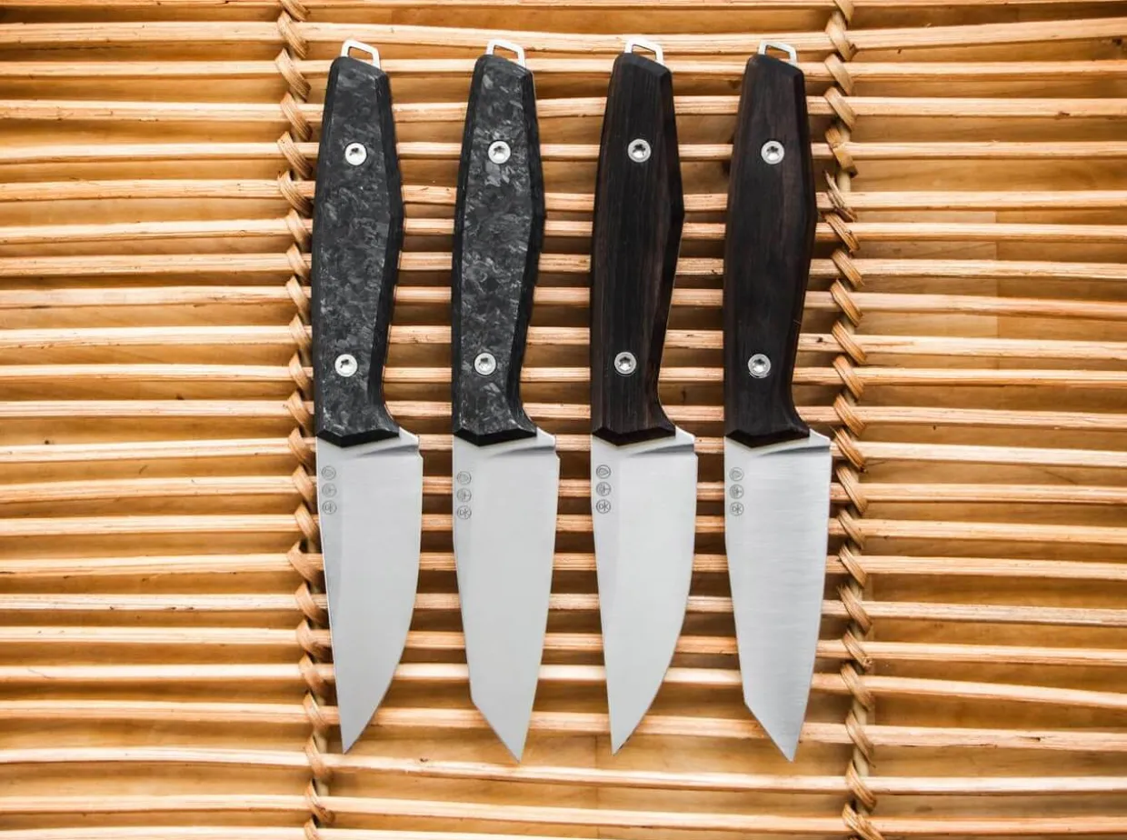 Daily Knives Ak1 Reverse Tanto Cf