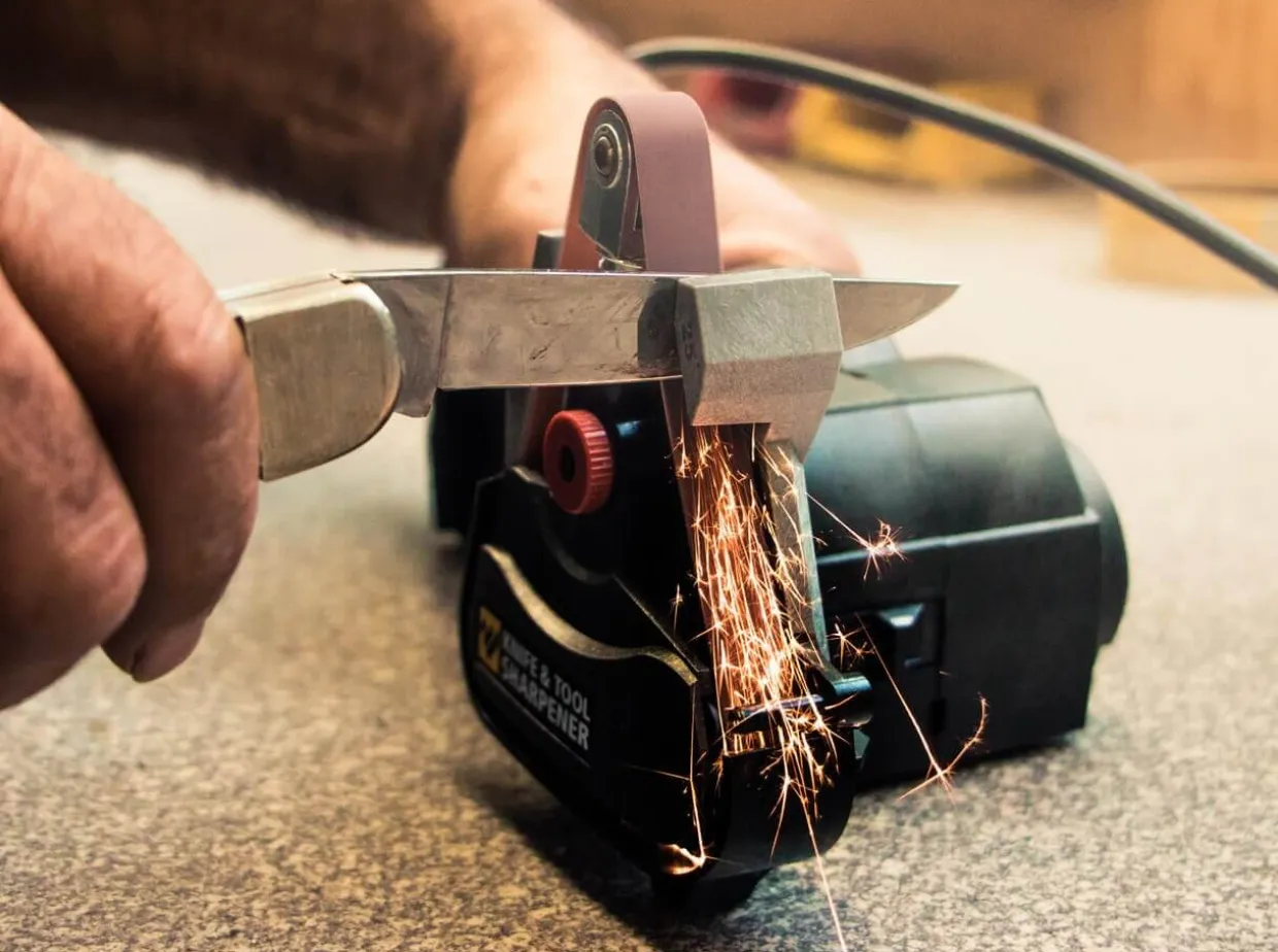 Knife & Tool Sharpener Uk